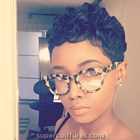 50 belles coiffures noires pour les femmes afro-américaines