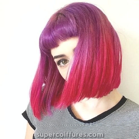 50 idées de couleur de cheveux magenta pour femmes audacieuses
