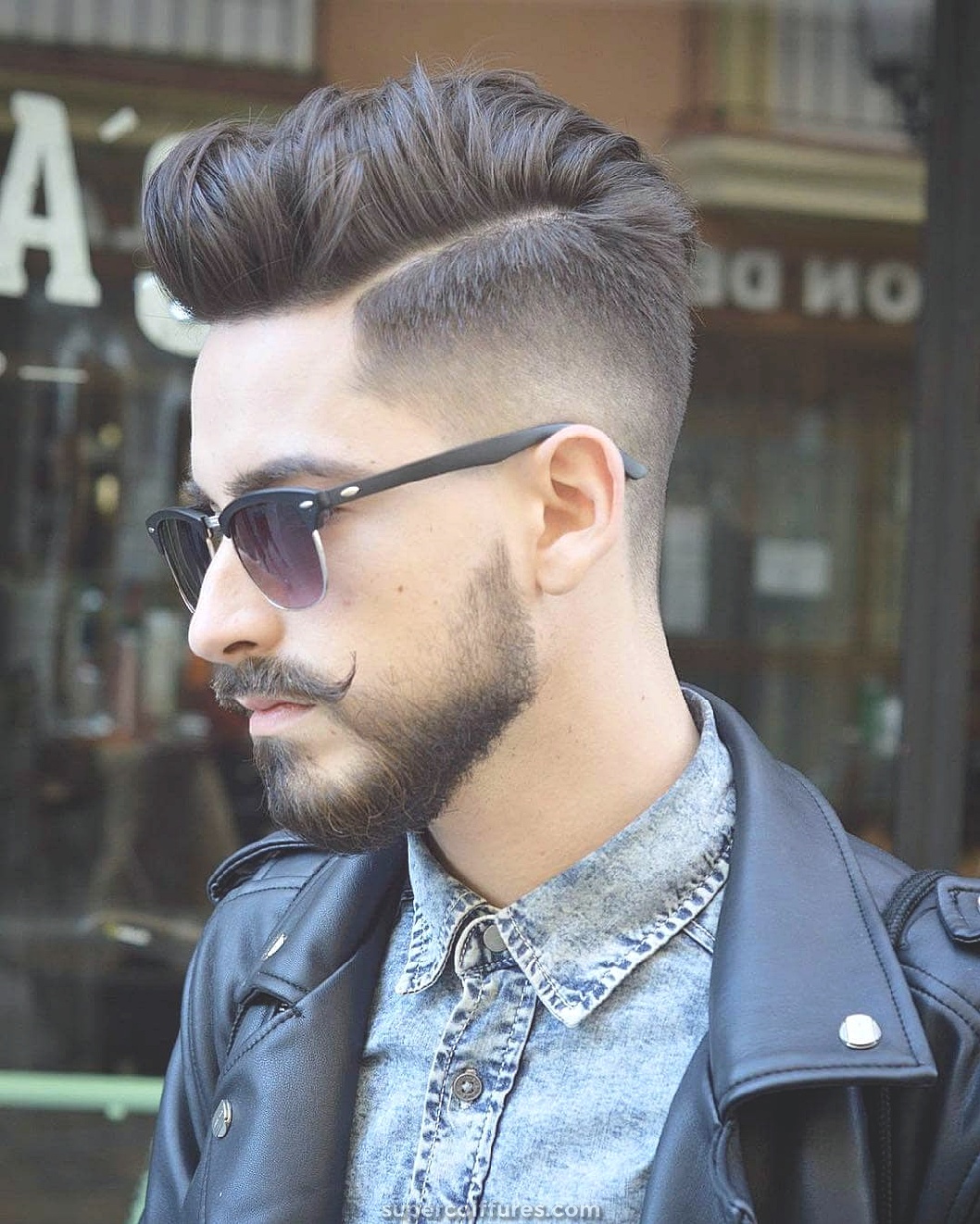 50 idées de déguisements de cheveux à la mode pour les hommes à essayer