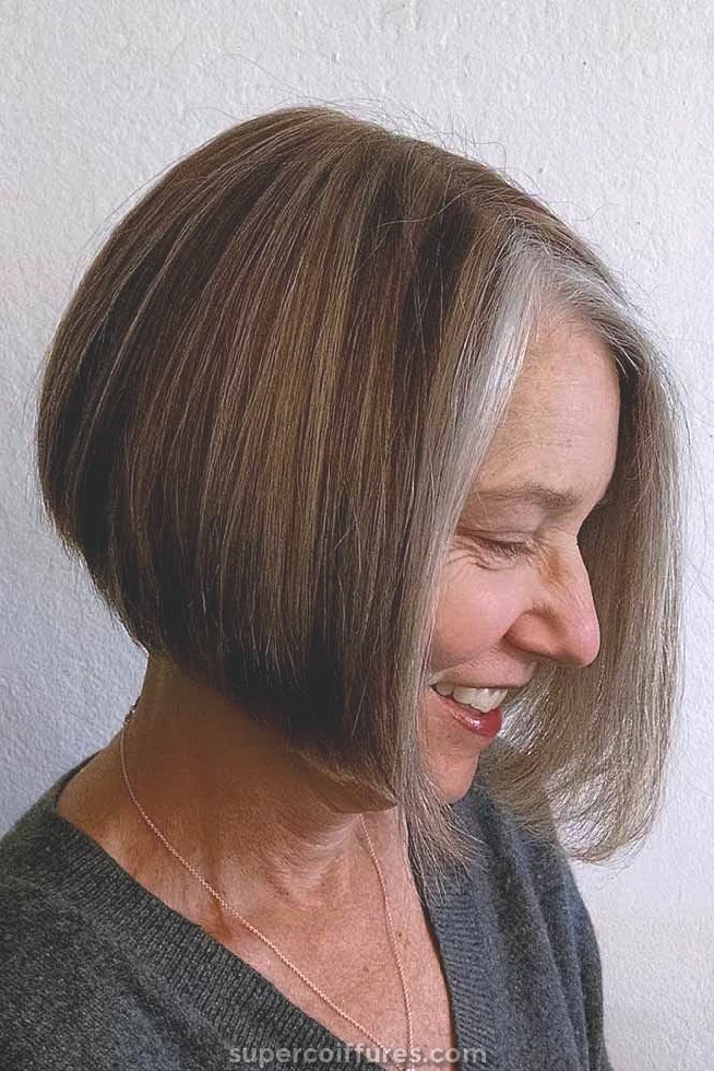 32 coiffures pour les femmes de plus de 60 ans pour un look élégant
