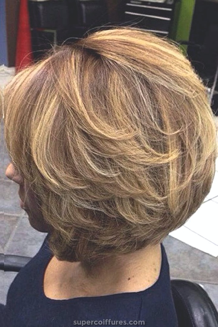 30 coiffures faciles pour les femmes de plus de 50 ans