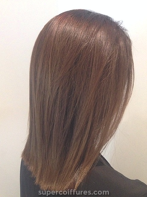 27 coiffures brunes les plus dynamiques et superbes pour les femmes
