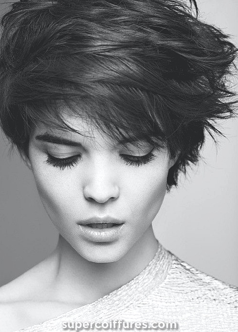 17 coiffures courtes simples pour les femmes - apparaissent magnifiques et glamour