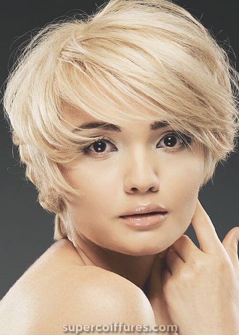 32 plus belles coiffures blondes courtes pour les femmes