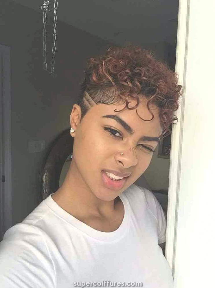 18 superbes coiffures courtes pour les femmes noires