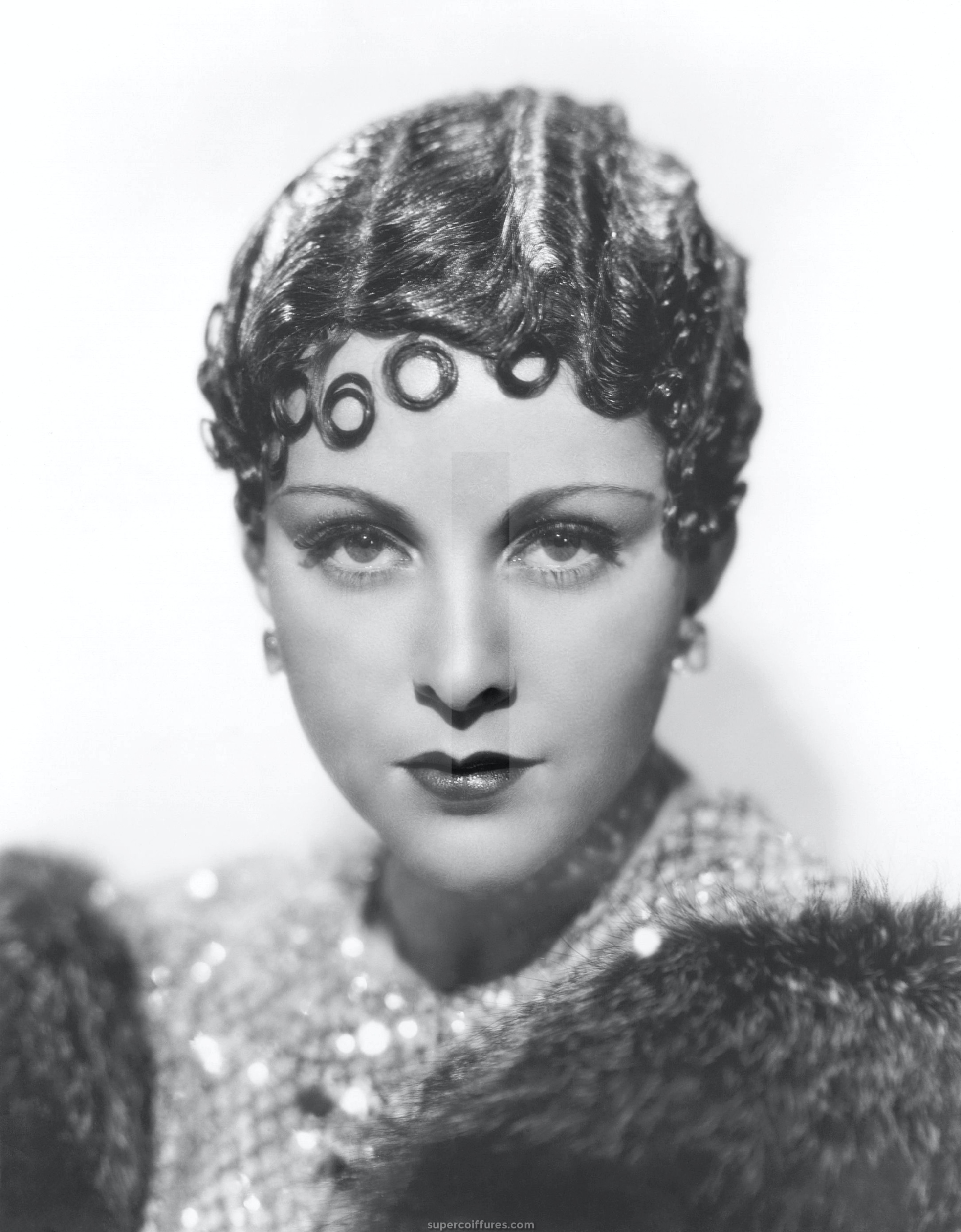 35 coiffures classiques et intemporelles pour femmes, années 1920