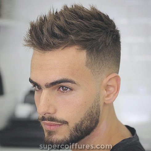 30 coiffures courtes pour les hommes - Soyez cool et chic