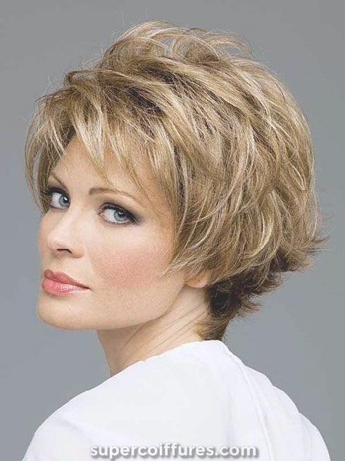30 coiffures courtes pour les femmes de plus de 40 ans - Restez jeune et belle