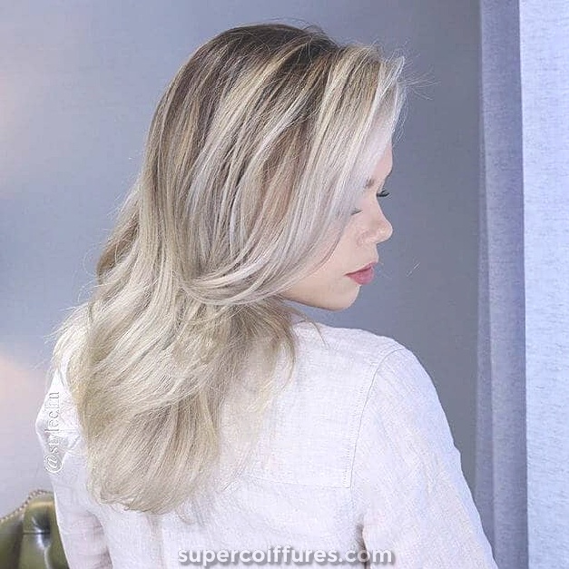 50 beaux styles pour élever vos cheveux blonds platine