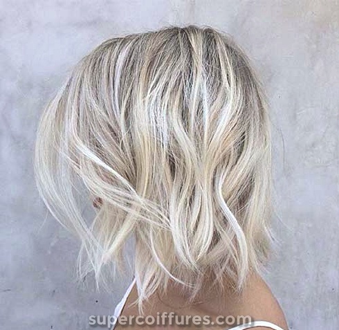 50 idées de courts cheveux blonds pour mettre à jour votre style