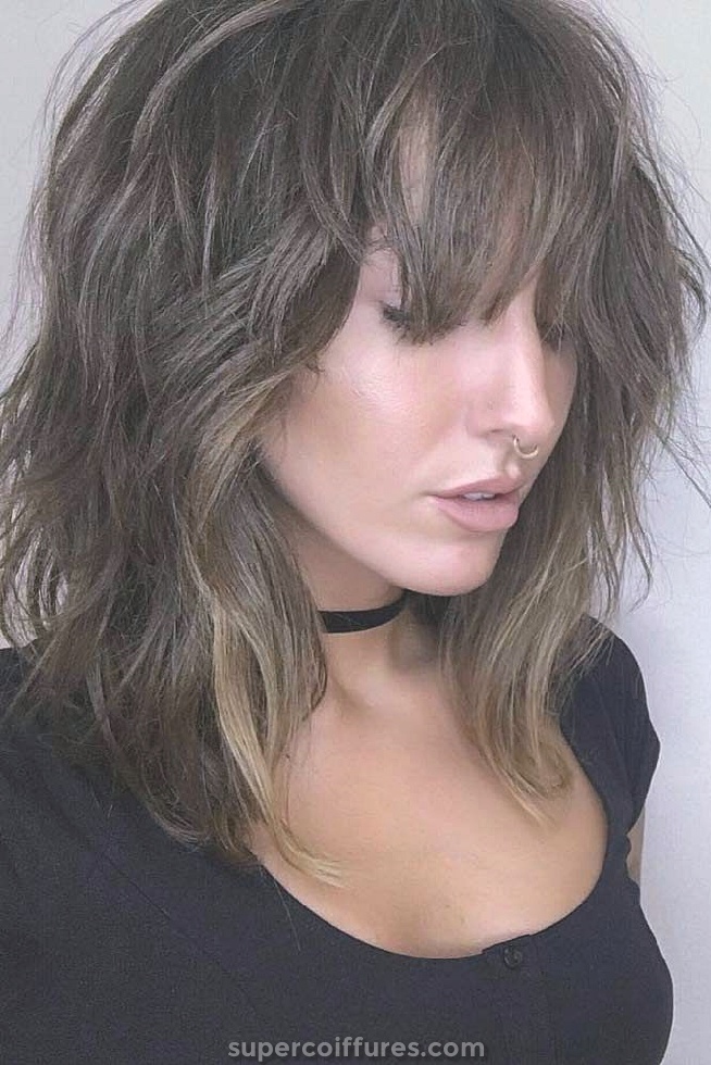 30 coiffures pour femmes avec une frange pour un look glamour
