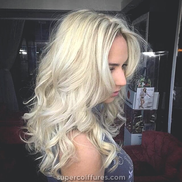 50 beaux styles pour élever vos cheveux blonds platine