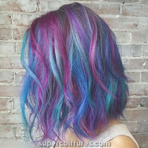 50 idées de couleurs de cheveux Teal pour tout le monde