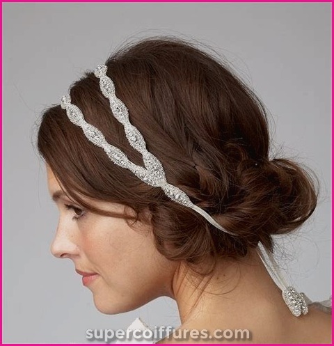 les-accessoires-de-cheveux-essentiels-pour-une-coiffure-de-mariage-reussie1710541102 Les accessoires de cheveux essentiels pour une coiffure de mariage réussie